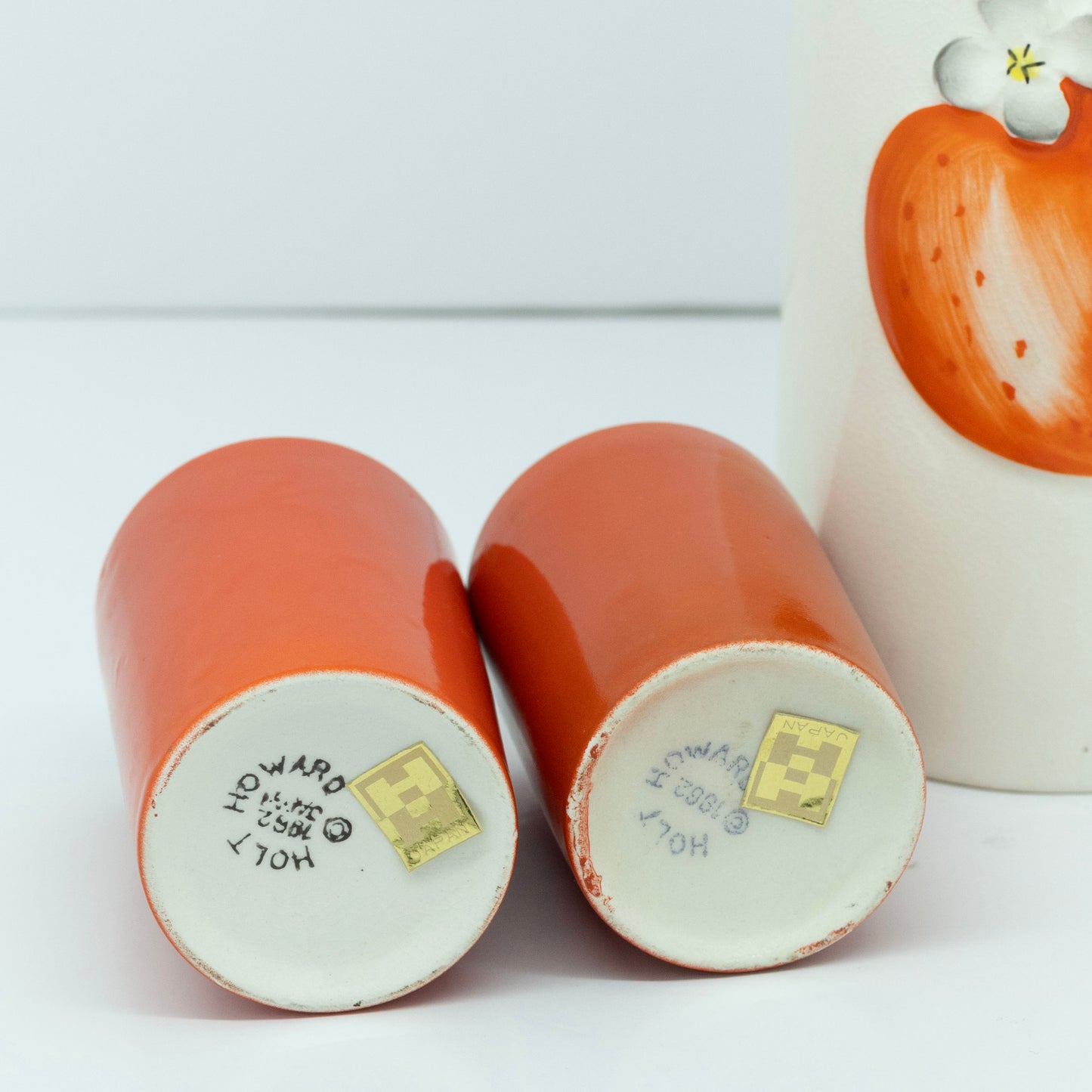 1962 - Holt Howard Orange Juice Jug with 2 Glasses