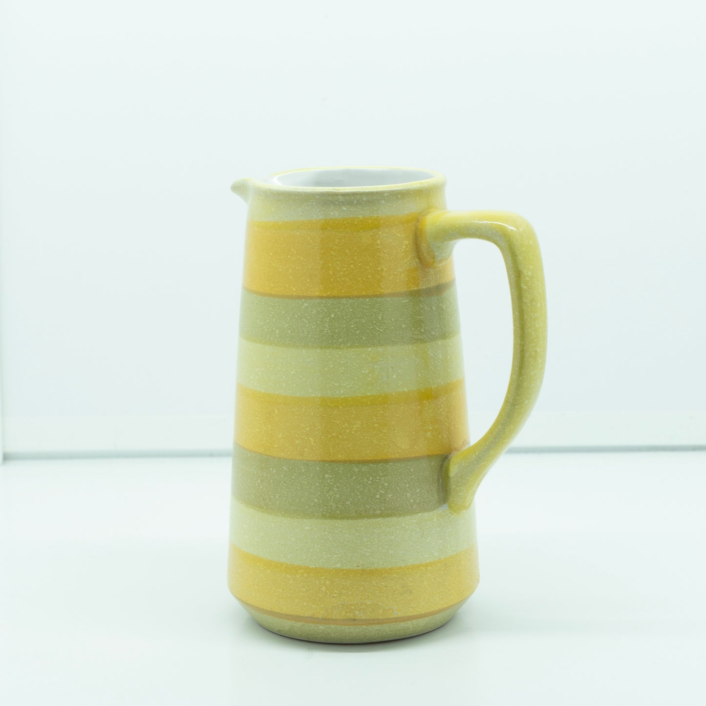 Holt Howard Ceramic Serving Jug with Cups