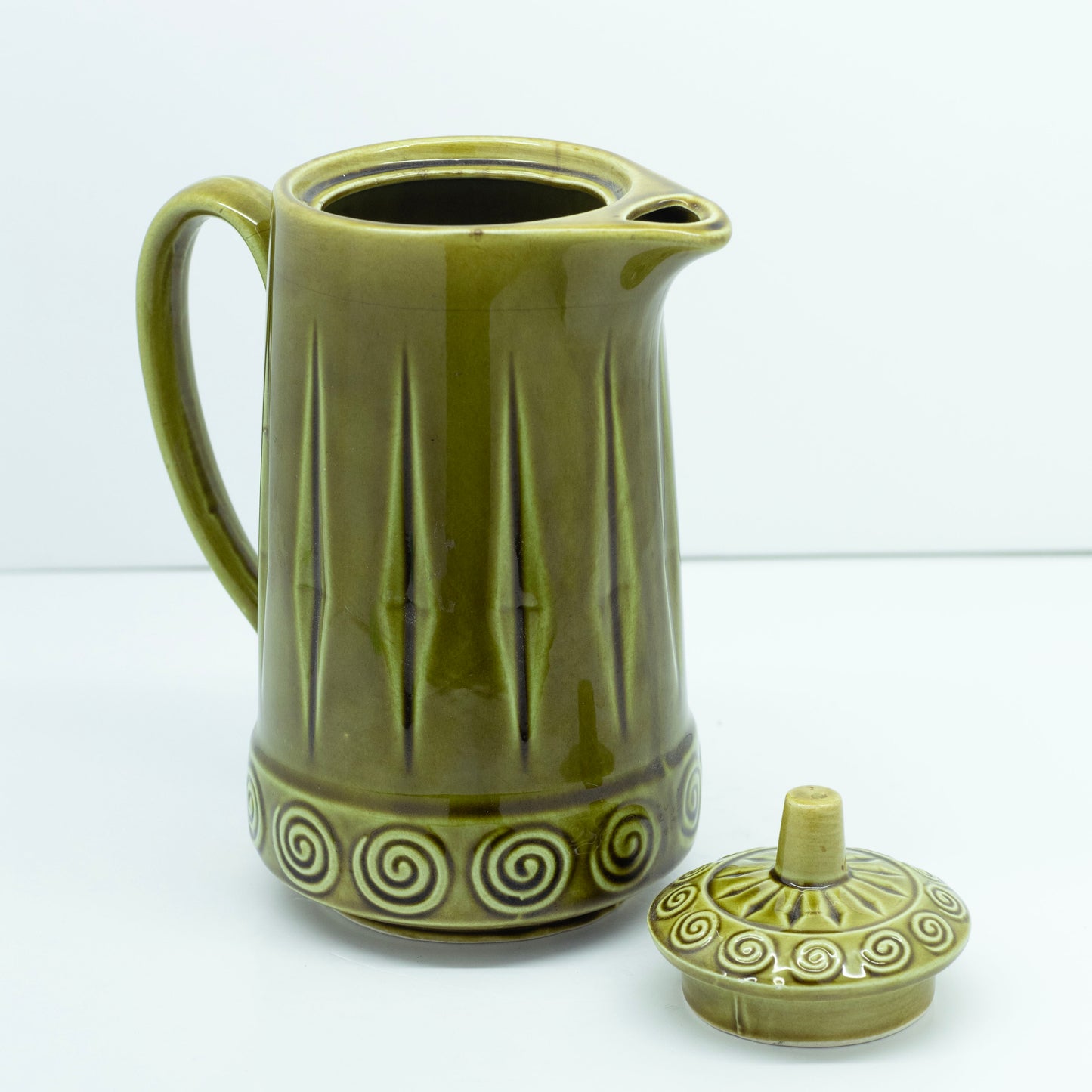 Tea Pot with Creamer