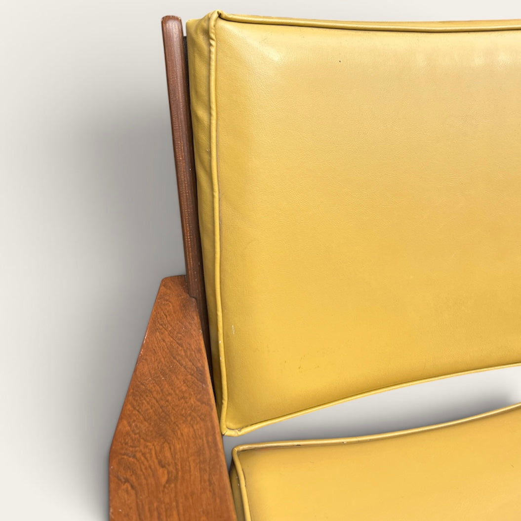 Vintage Mid-Century Modern Kaufman Furniture Lounge Chair – Harvest Gold