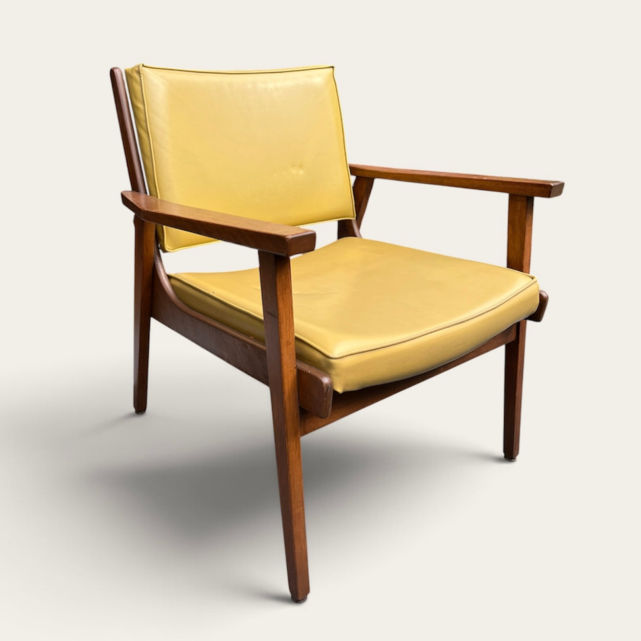 Vintage Mid-Century Modern Kaufman Furniture Lounge Chair – Harvest Gold
