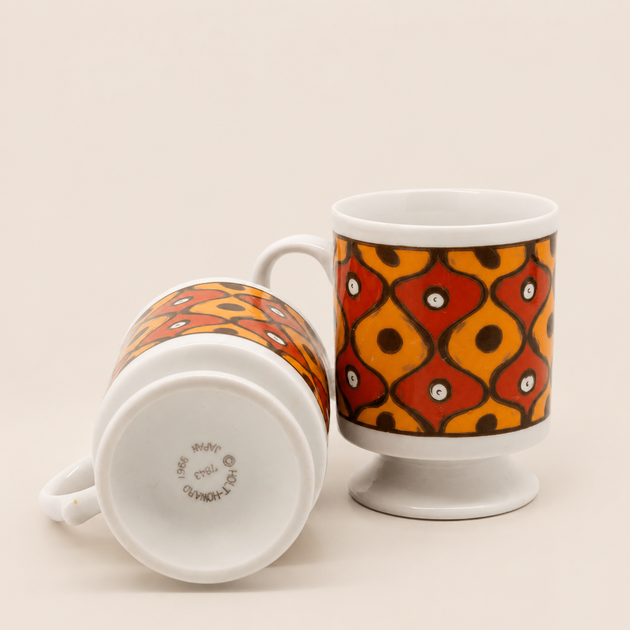 1966 Holt Howard Pedestal Mugs