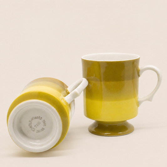 Holt Howard 1966 Footed Mug