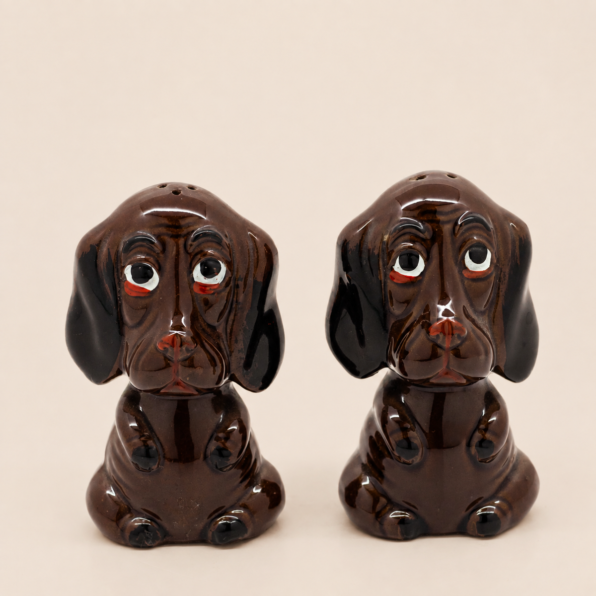 Collectible Hound Dog S&P Shakers